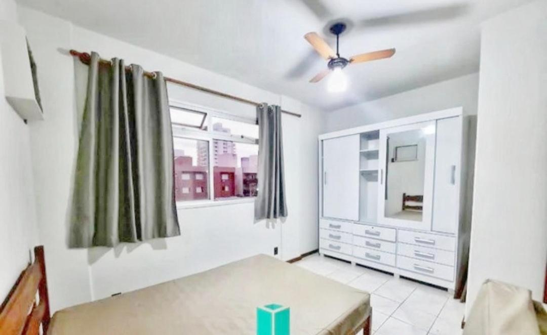 Da Musica A 300 Metros Da Areia Da Do Morro, Com 1 Quarto, Garagem, Tv Smart E Wi-fi