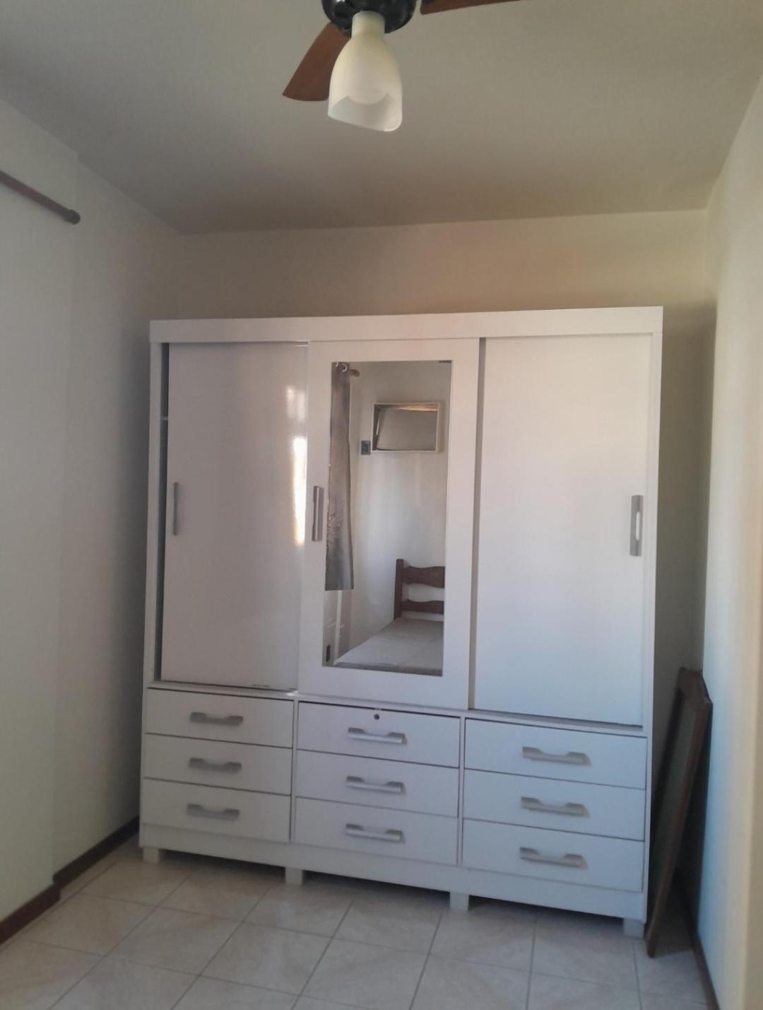 Da Musica A 300 Metros Da Areia Da Do Morro, Com 1 Quarto, Garagem, Tv Smart E Wi-fi Guarapari